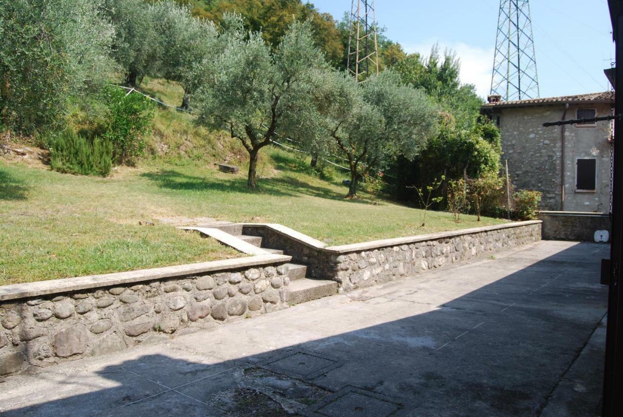 Agriturismo Cascina Bissiniga Saló Exterior foto